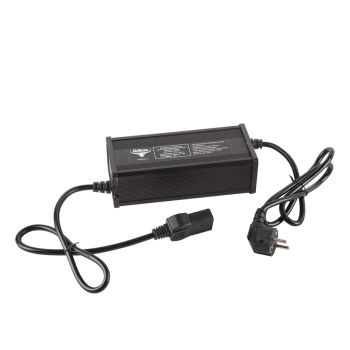 Зарядное устройство Rutrike для LiFePo4 аккумуляторов 60V52AH (73V 10A) SB120